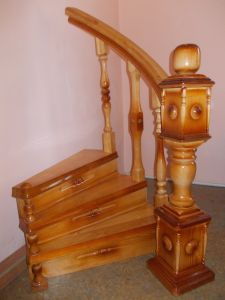 Лестничные марши на заказ